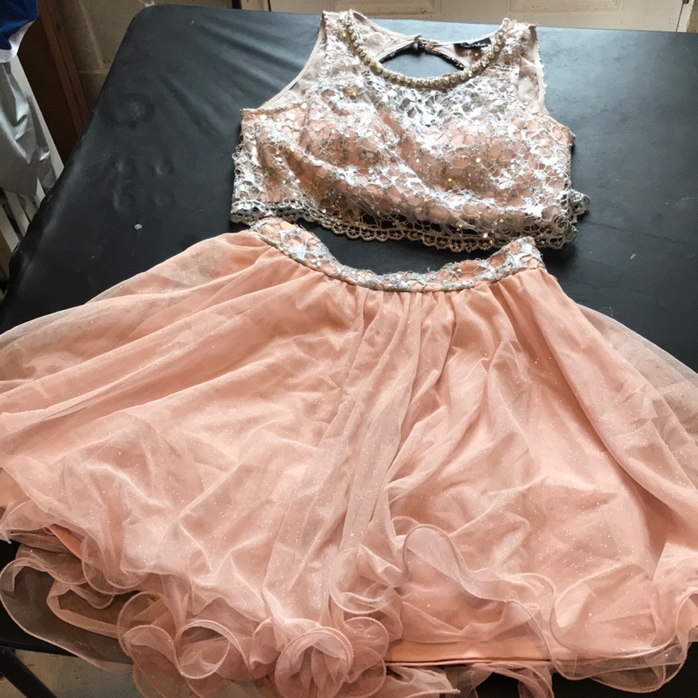 Pink and silver semi dress - Picture 2 of 4